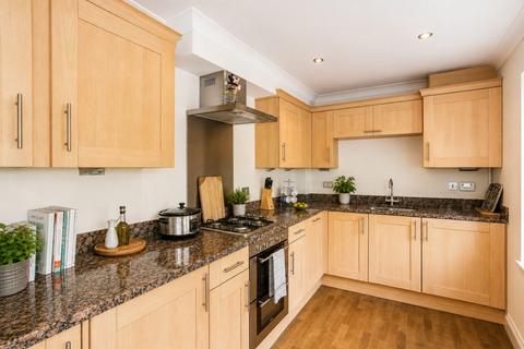 2 bedroom apartment to rent, Epsom Road Guildford GU1