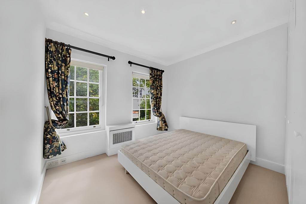 House in London - More