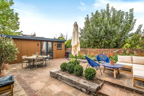 undefined, Poplar Cottages, Vale Road, Weybridge, KT13