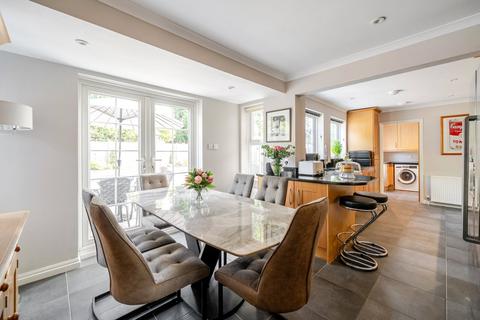 undefined, Pennington Drive, Weybridge, KT13