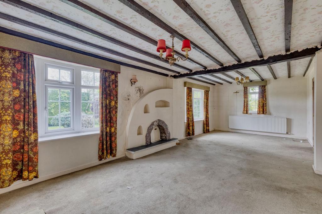 House in Nantwich - More