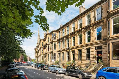3 bedroom flat for sale, 148 Queen's Drive, Flat 1/1, Queen's Park, Glasgow, G42