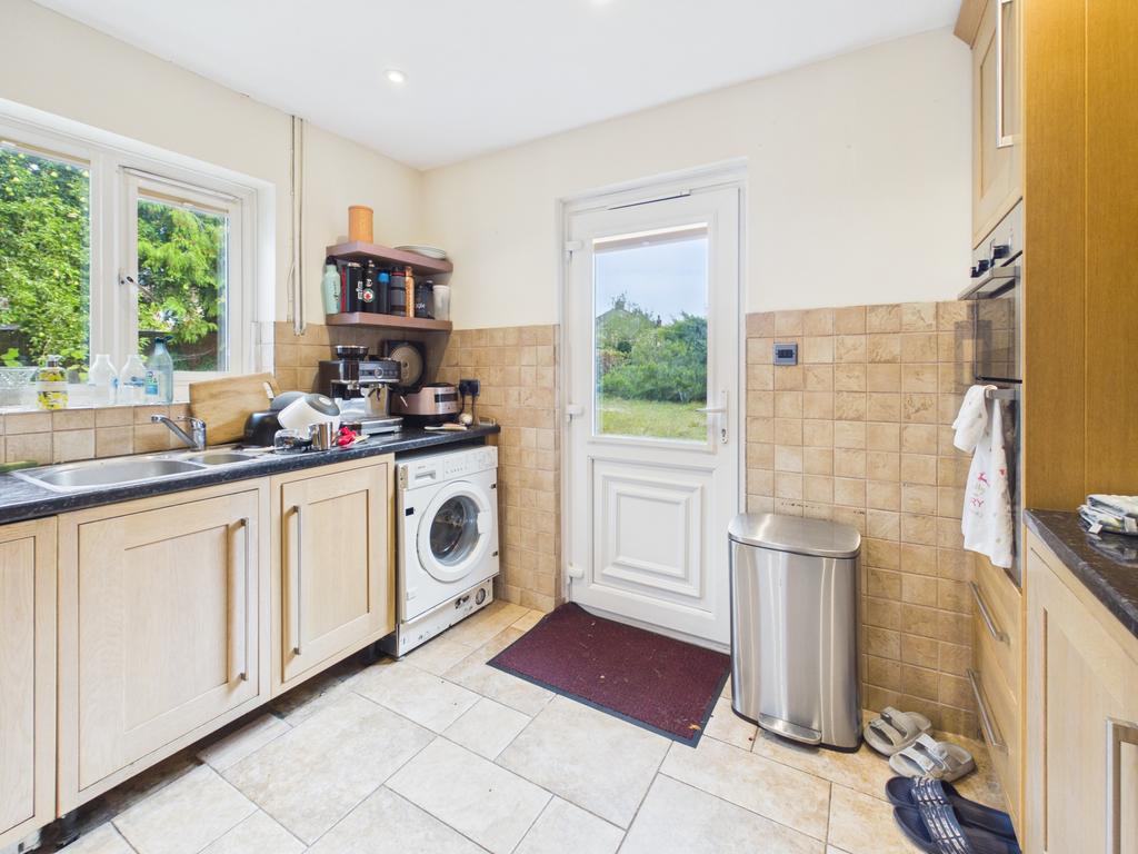 House in Cambridge, Whitehill Estate, Barnwell - View 3