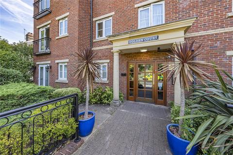 undefined, London Road, Isleworth