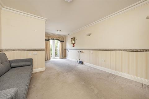 undefined, London Road, Isleworth
