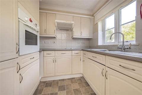 undefined, London Road, Isleworth