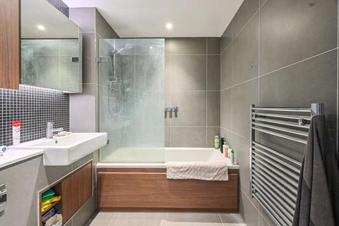 undefined, Woodberry Down, N4, Stoke Newington, London, N4
