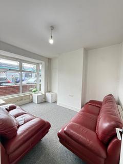 3 bedroom terraced house to rent, Preston Road, Hockley B18