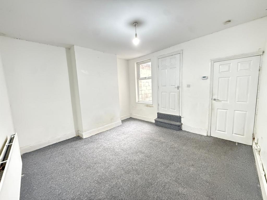 House in Hockley - View 3
