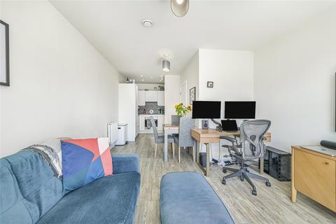 1 bedroom flat for sale, Springfield Drive, London, SW17