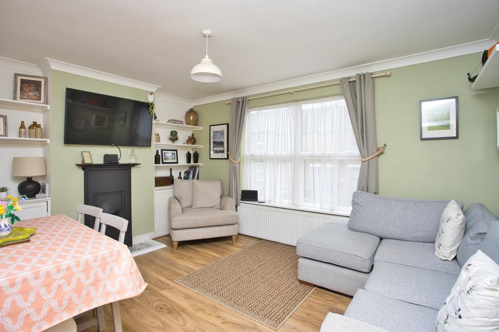 House in Deal - View 4