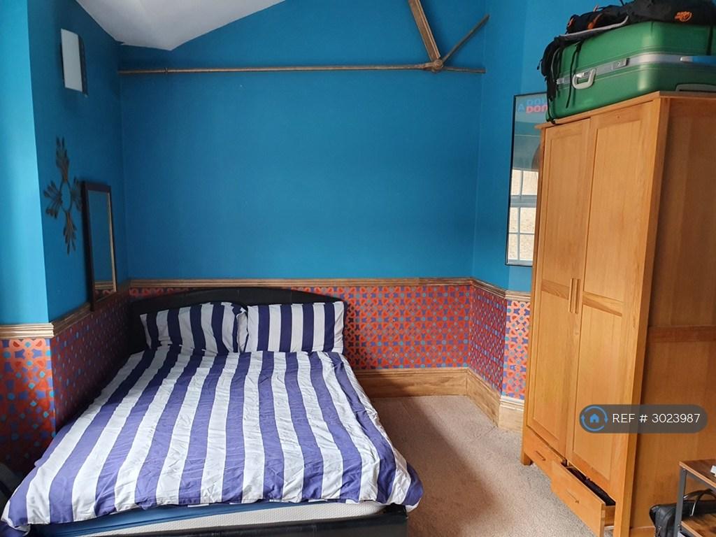 Apartment in London - View 3