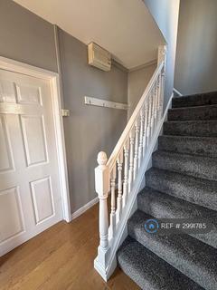 3 bedroom semi-detached house to rent, Cannock Road, Middlesbrough, TS3