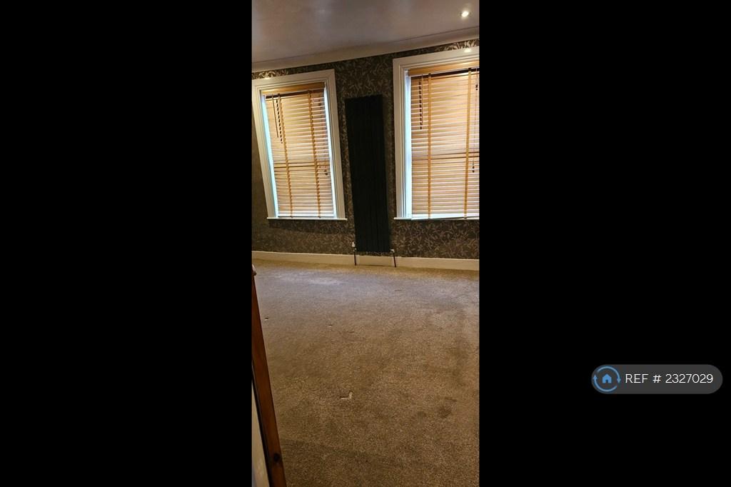 House in Erith - View 2