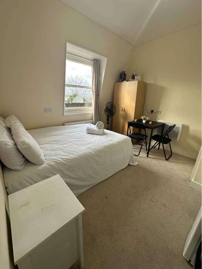 Apartment in London - View 2