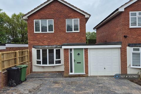 3 bedroom detached house to rent, Brandywell Road, Broseley, TF12