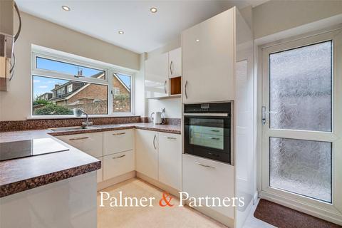 4 bedroom detached house for sale, Mildmay Road, Essex CM2