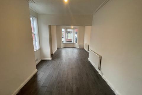 4 bedroom house to rent, Markfield Road, Bootle, L20