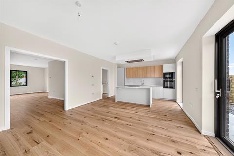 3 bedroom semi-detached house for sale, 4 Lilacbank Close, Midlothian EH14