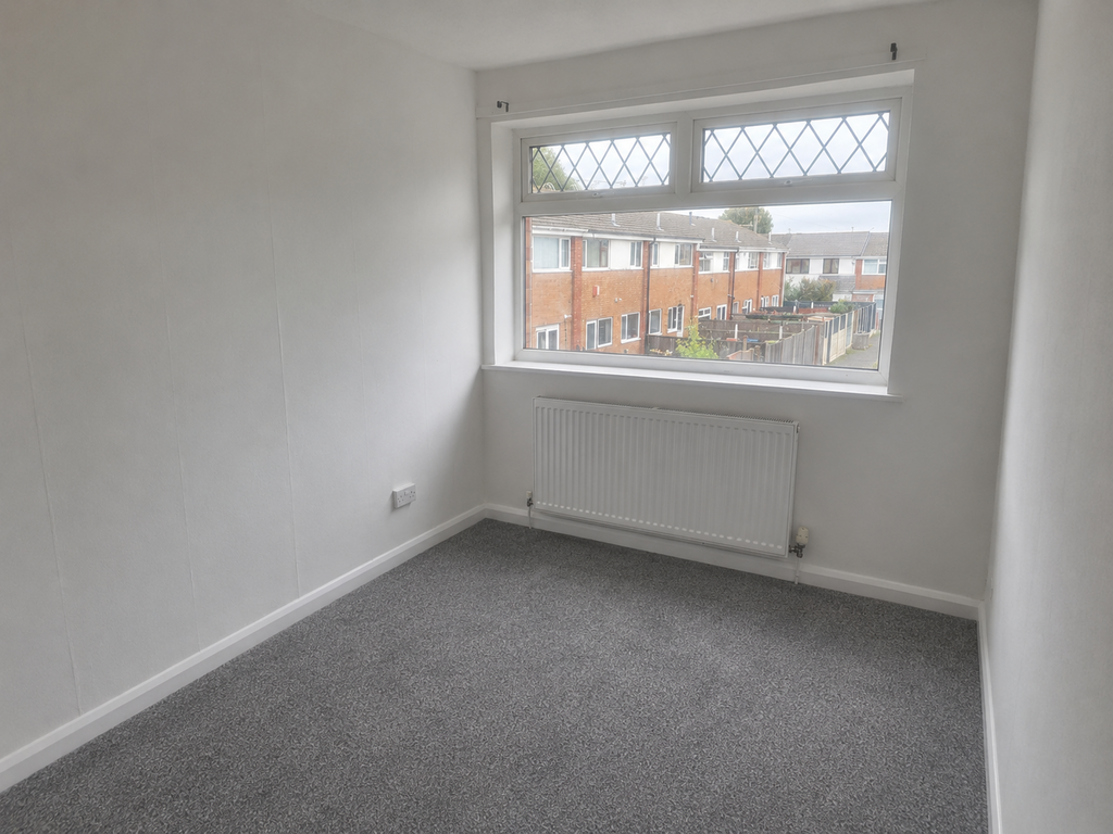 House in Ellesmere Port, Whitby - View 4