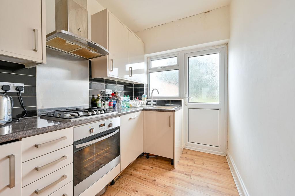 House in Hounslow - View 3