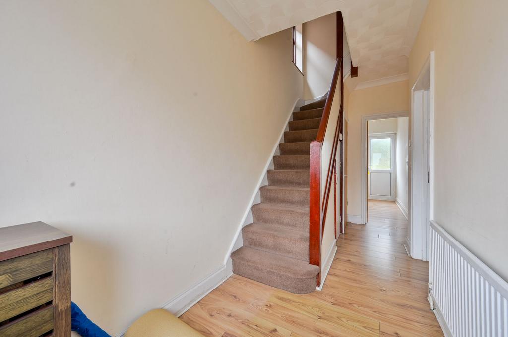 House in Hounslow - View 4