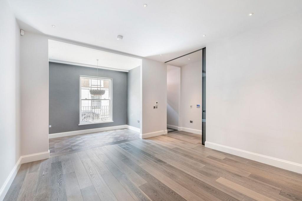 House in London - View 4