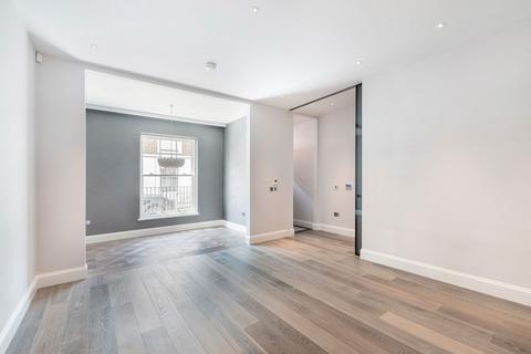 3 bedroom terraced house to rent, Radnor Walk, Kings Road, London, SW3