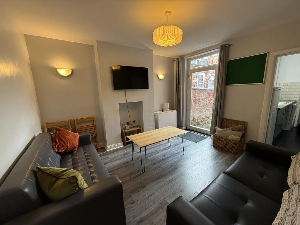 House in Nottingham, The Park - View 2
