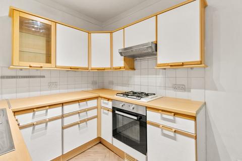 undefined, Glasgow Road, Dumbarton, West Dunbartonshire, G82