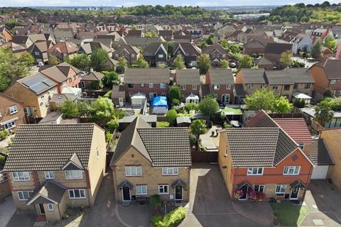 2 bedroom semi-detached house for sale, Dudley Close, Chafford Hundred RM16