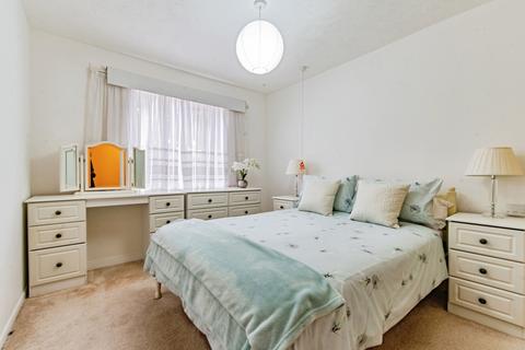 1 bedroom apartment for sale, Beck Court, Beckenham BR3