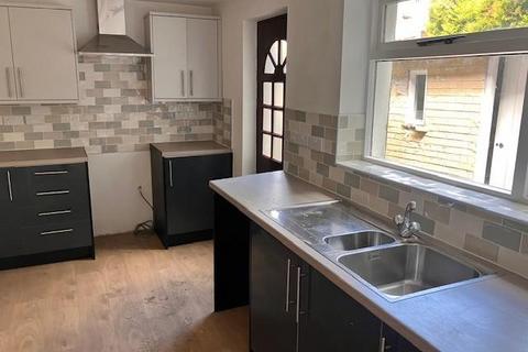 3 bedroom terraced house for sale, Penygwndwn Estate, Blaenau Ffestiniog