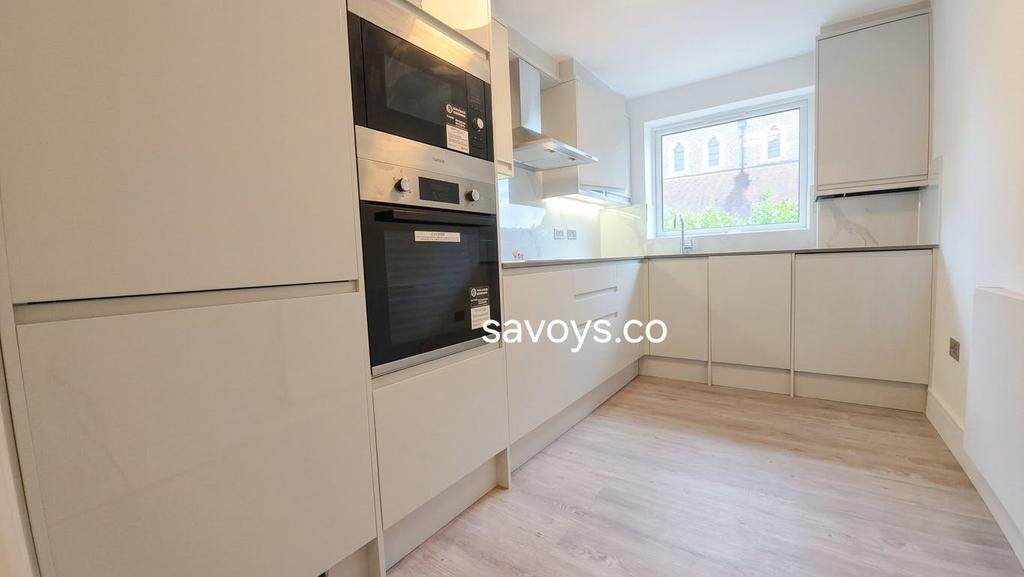 Apartment in London - More