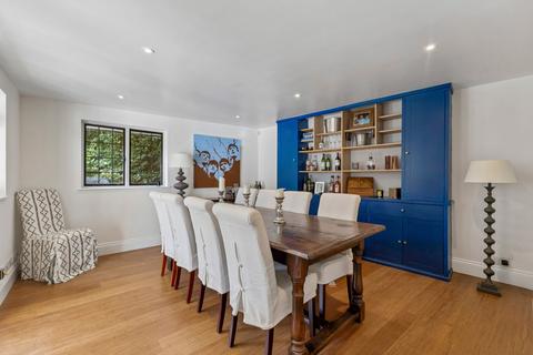 5 bedroom detached house for sale, Green Dene, East Horsley, Surrey, KT24
