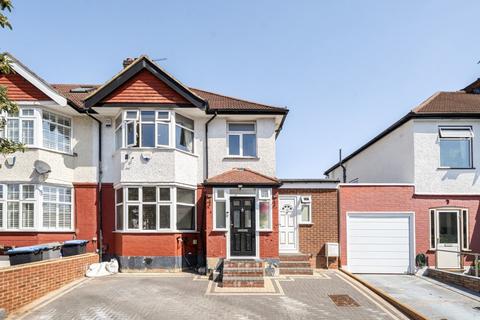 Elmstead Avenue, Wembley, HA9 8NT