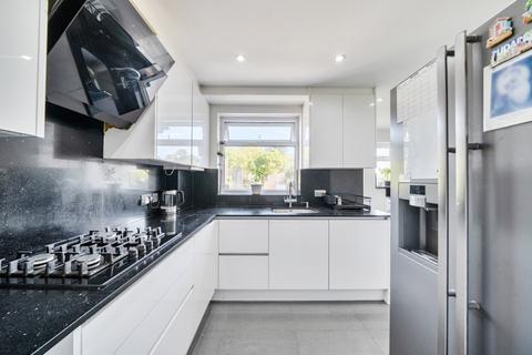 4 bedroom semi-detached house for sale, Elmstead Avenue, Wembley, HA9 8NT