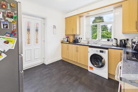3 bedroom semi-detached house to rent, Lancaster Avenue, Ramsbottom BL0