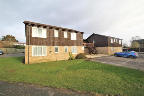 1 bedroom apartment to rent, Chequers Court, Aylesbury HP21