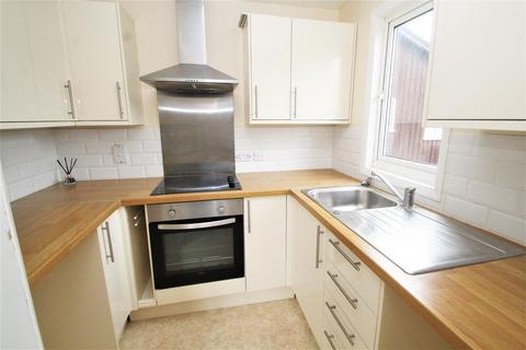 1 bedroom apartment to rent, Chequers Court, Aylesbury HP21