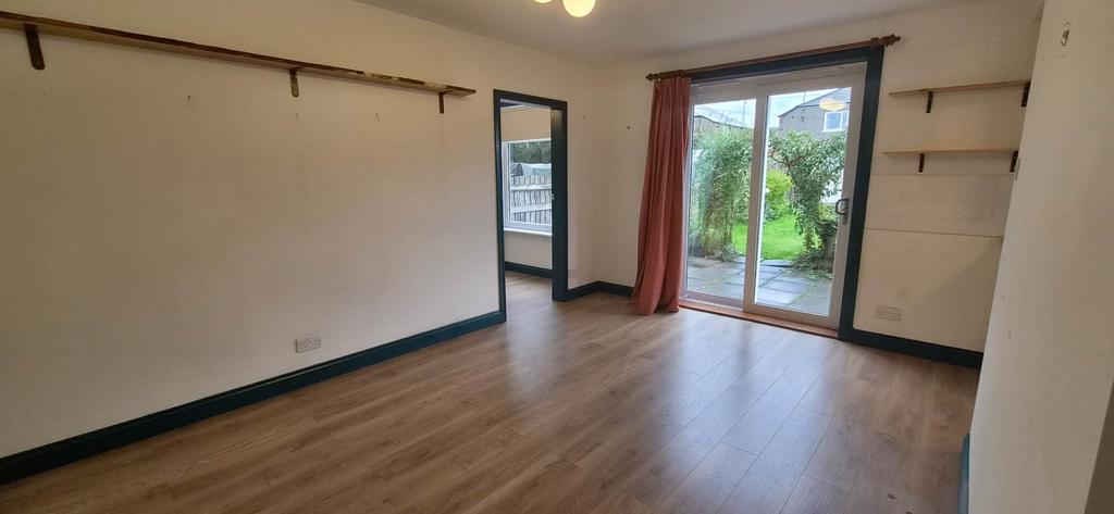 Apartment in Glasgow - View 3