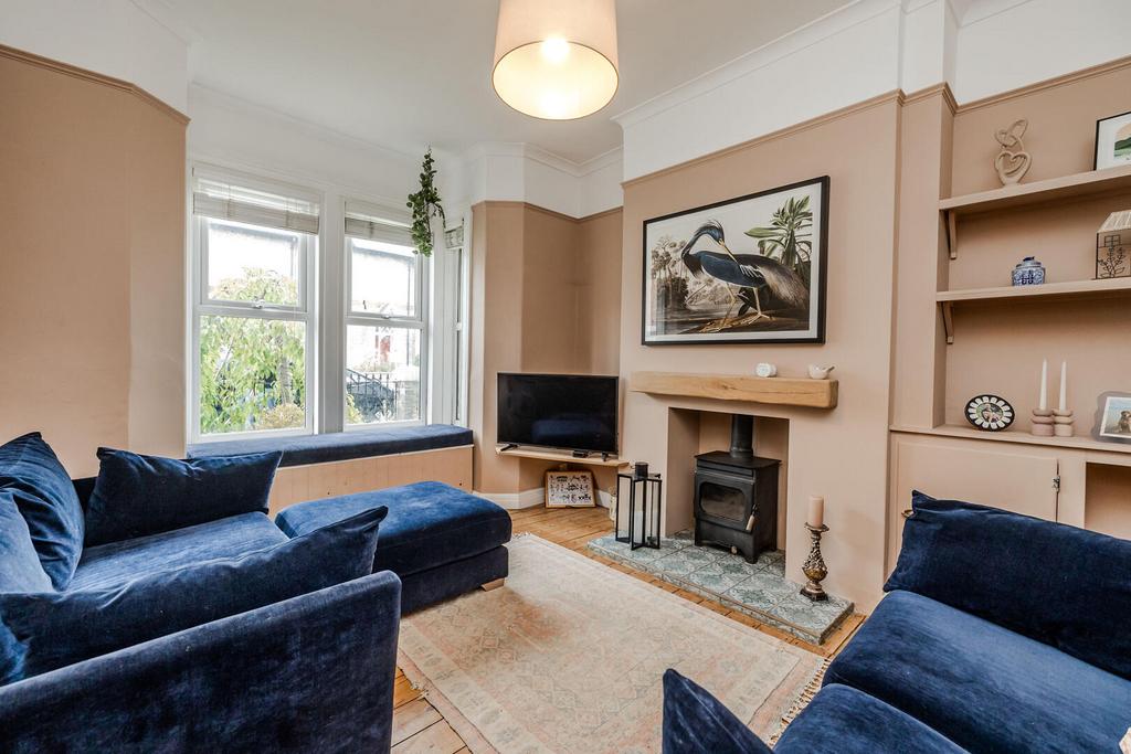 House in Newcastle Upon Tyne - View 2