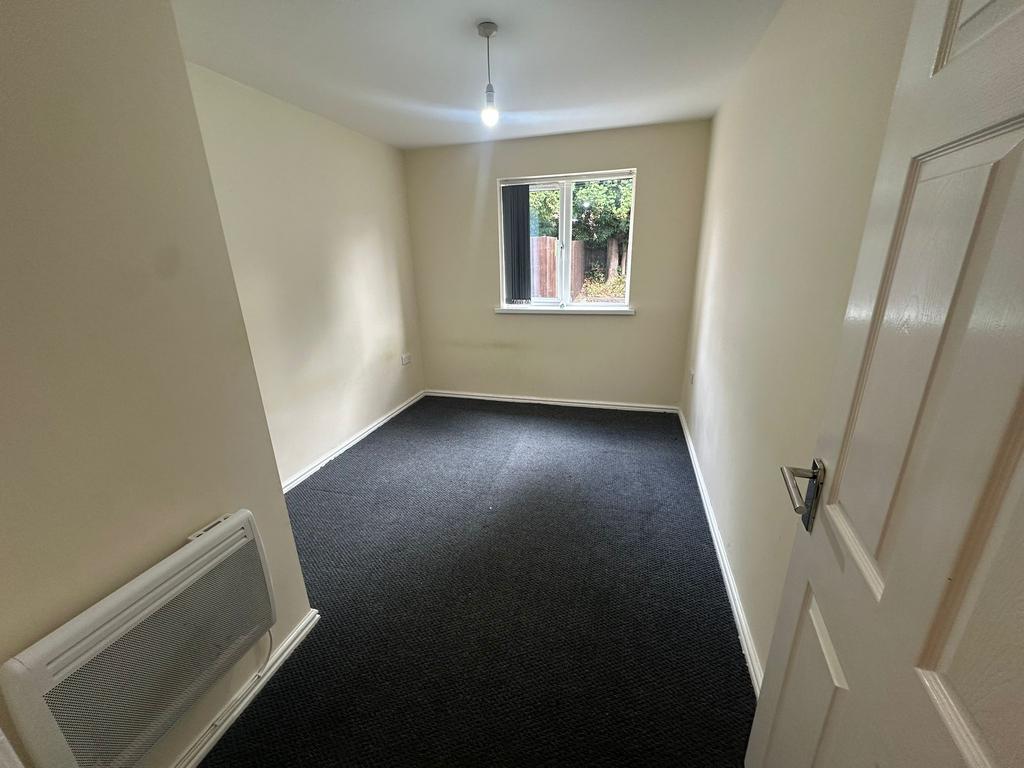Apartment in Birmingham - View 5