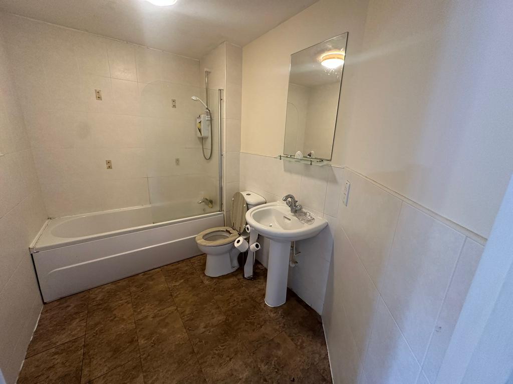 Apartment in Birmingham - More