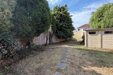 3 bedroom house to rent, Stoneleigh Crescent, Bristol, BS4