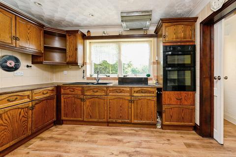 3 bedroom detached house for sale, Leverington Common, Leverington, Wisbech
