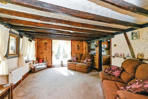 3 bedroom detached house for sale, Leverington Common, Leverington, Wisbech