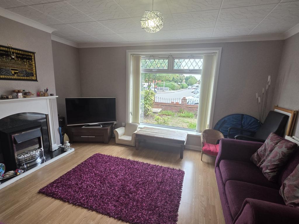 House in Birmingham, Lyndon Green - View 5