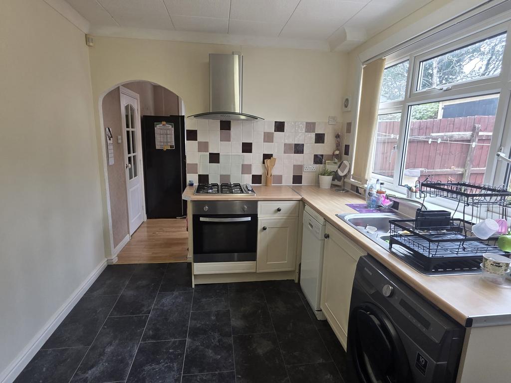 House in Birmingham, Lyndon Green - More