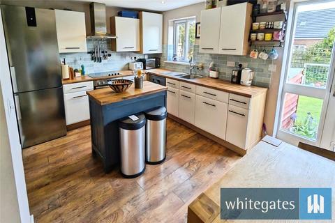 4 bedroom semi-detached house for sale, Waggon Road, Leeds, West Yorkshire, LS10